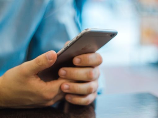 Tempo di Covid: “Il telefono unisce e cura!”