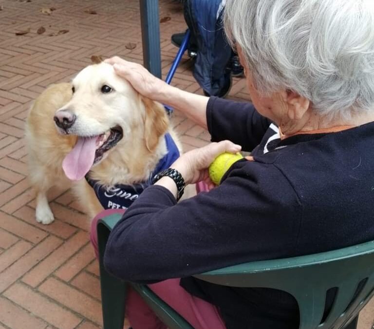 AVO Genova: un progetto di Pet Therapy in RSA